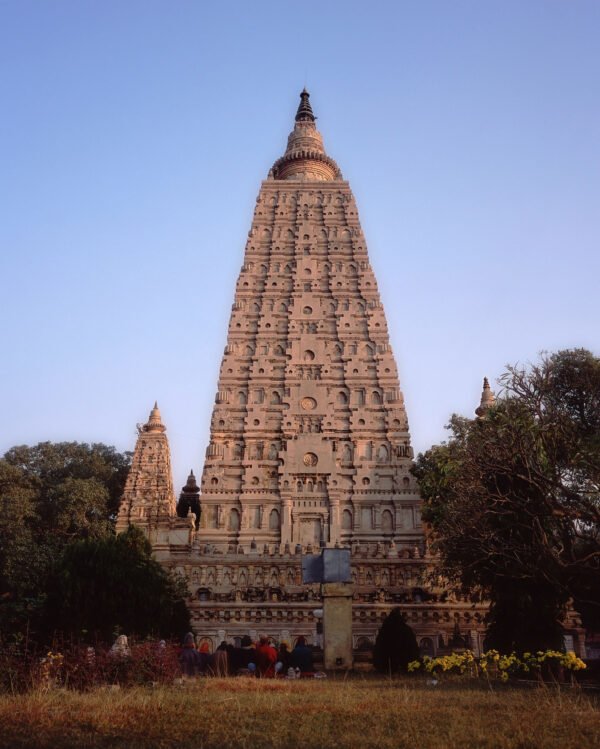 Footsteps of Buddha – Buddhist Pilgrimage in India ebook - Image 3